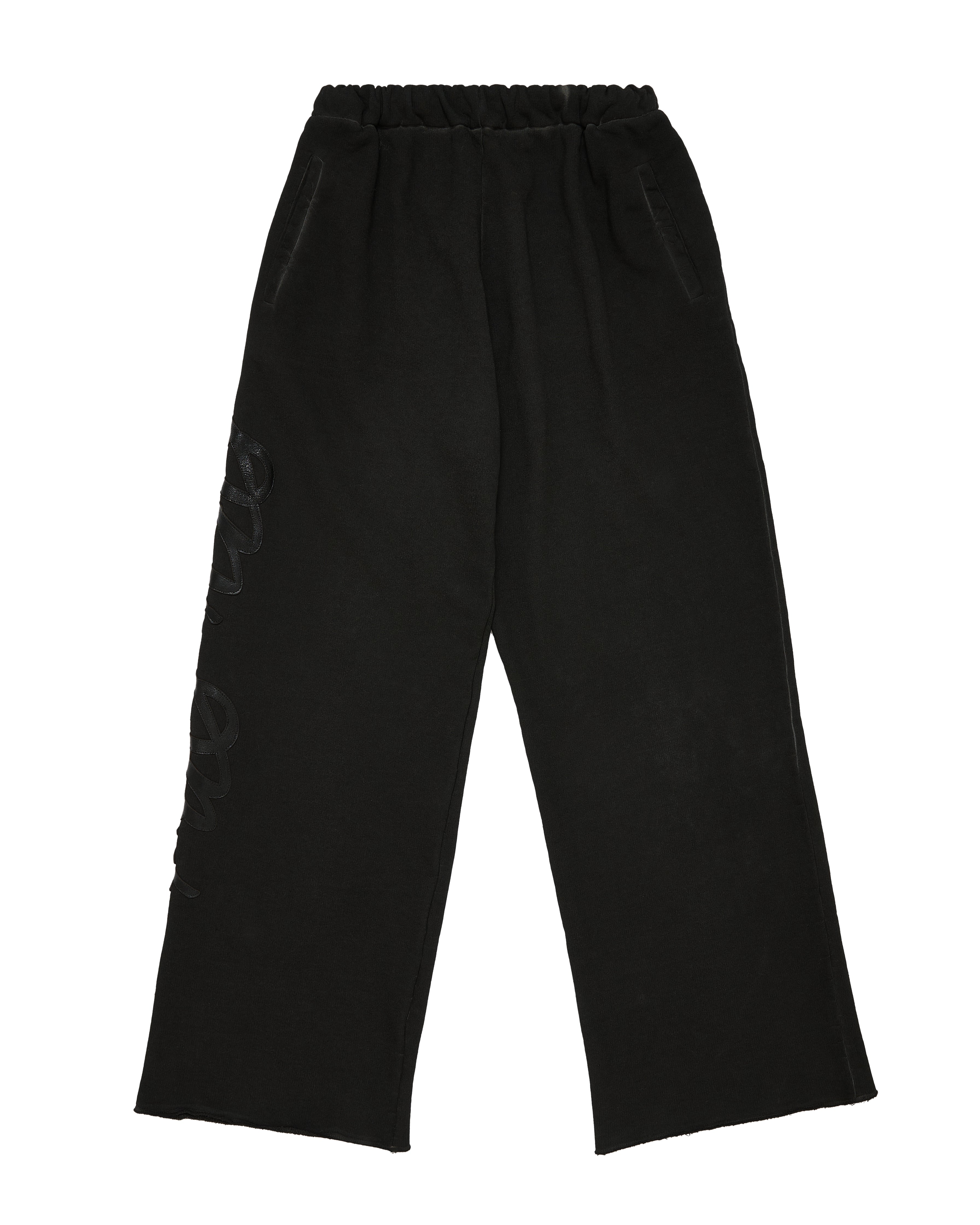 SWEATPANTS LEATHER PATCH