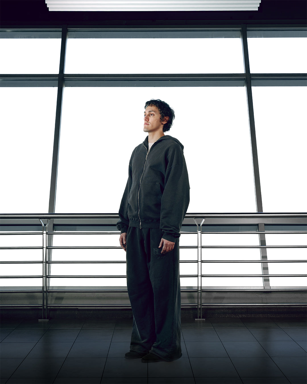 SWEATPANTS LASER GRAPHITE
