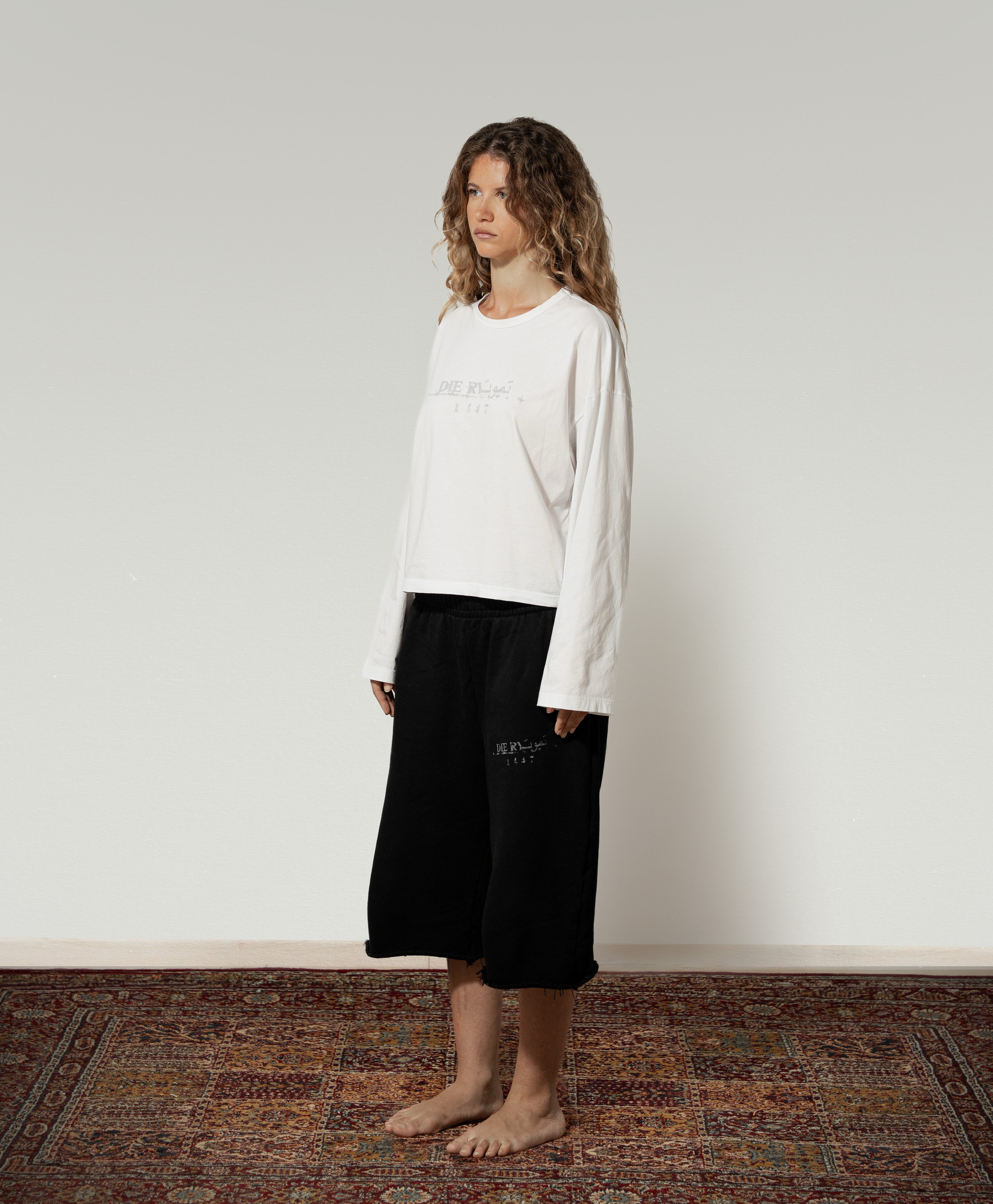 1447 WHITE LONGSLEEVE